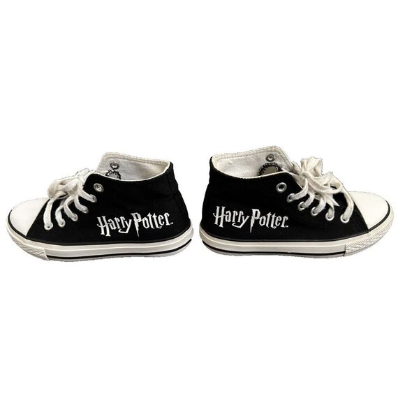 Harry Potter Kids Black shoe, Chuck Taylor style, Shoe Size UK 1, EU 32 - Picture 4 of 16